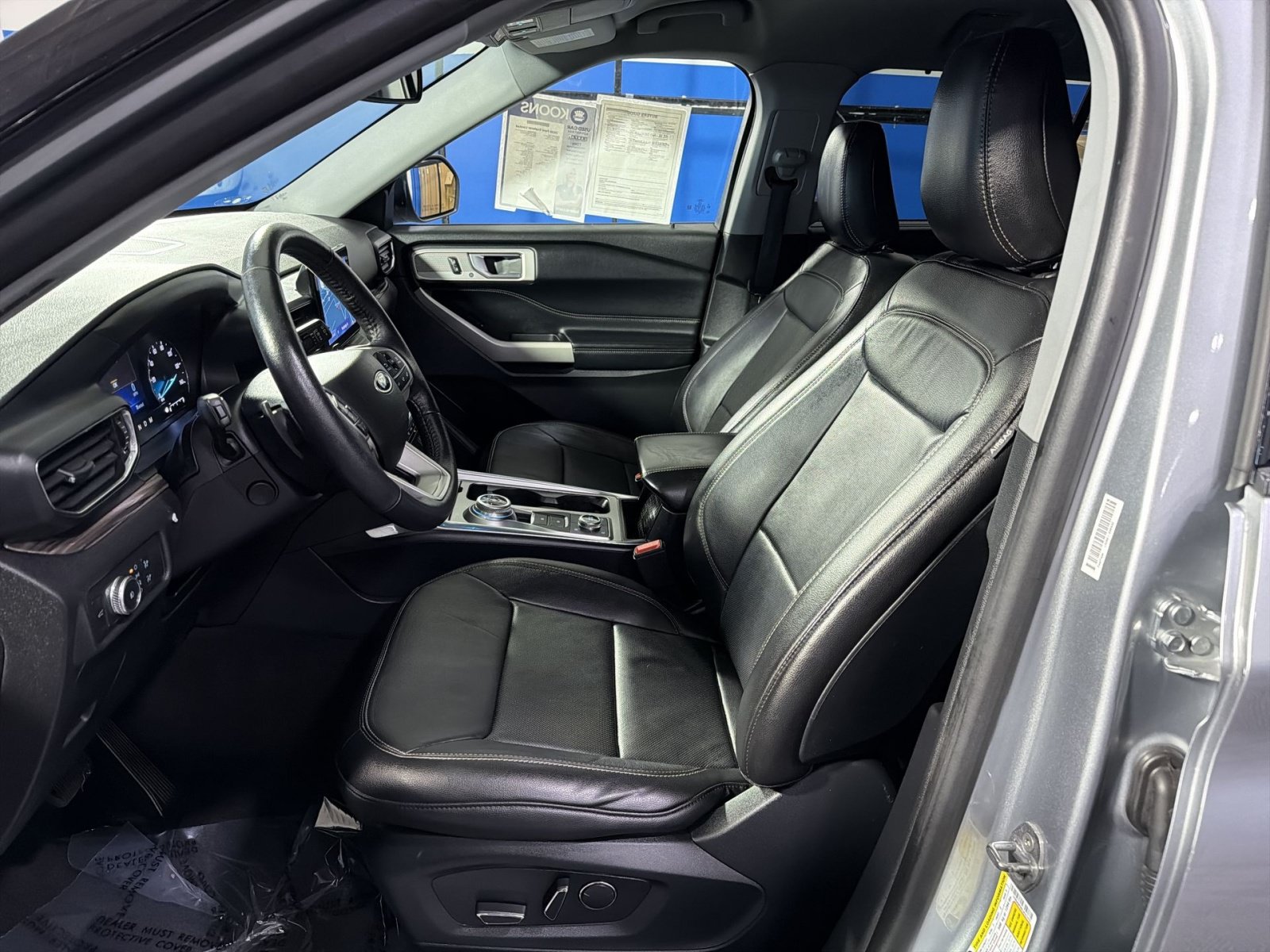 Used 2020 Ford Explorer Limited AWD/4WD image 23