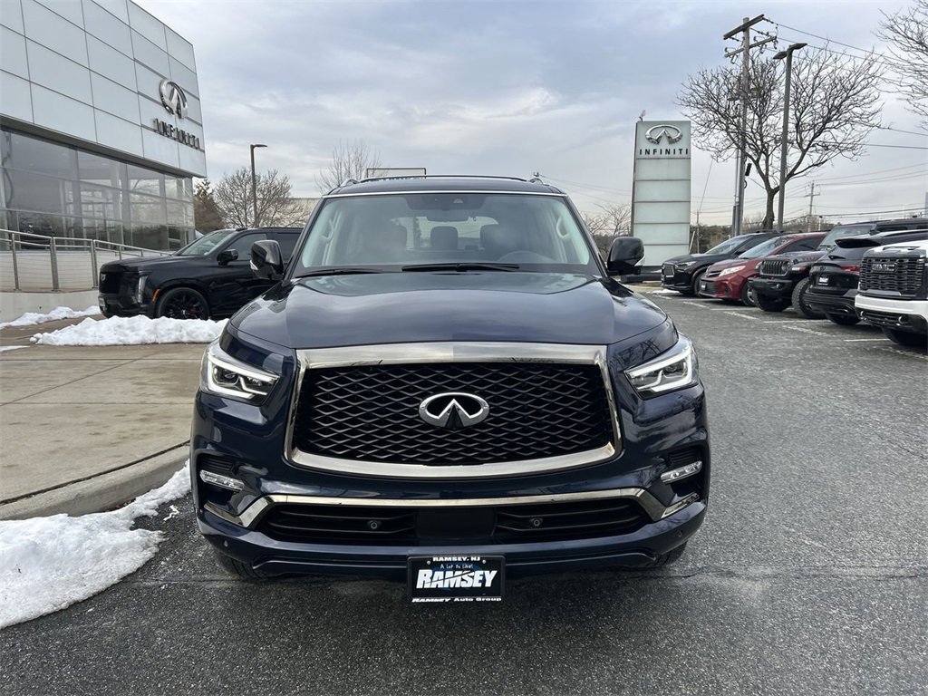 Certified 2024 INFINITI QX80 Premium Select w/ Cargo Package image 3