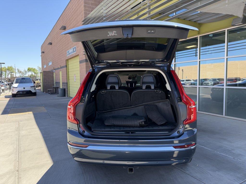Used 2024 Volvo XC90 T8 Ultimate AWD/4WD image 40