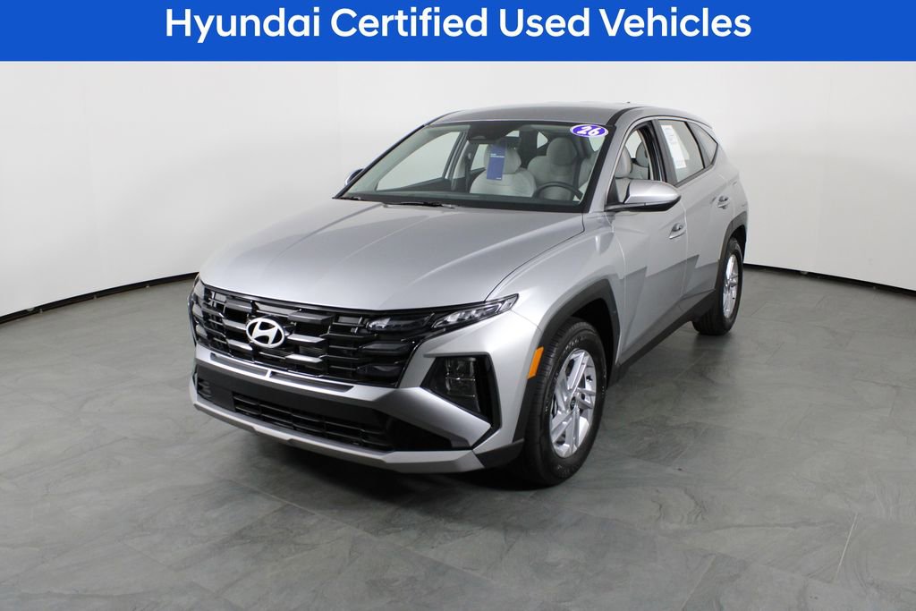 Certified 2026 Hyundai Tucson SE FWD image 2