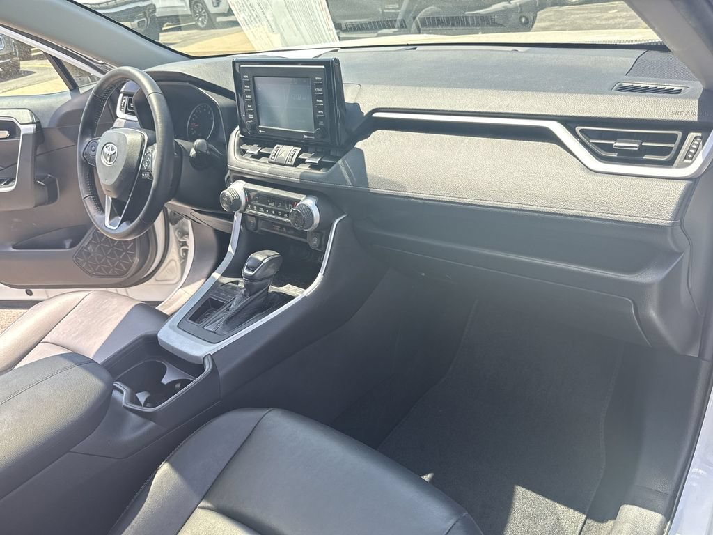 Used 2021 Toyota RAV4 XLE Premium FWD image 22