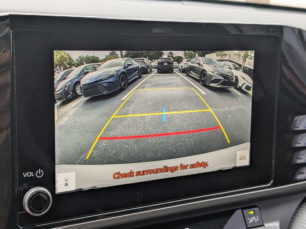 Certified 2025 Toyota Camry SE FWD image 20