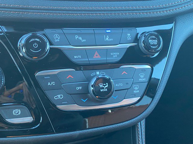 New 2026 Chrysler Pacifica Pinnacle AWD/4WD image 23