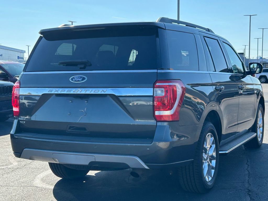 Used 2021 Ford Expedition XLT image 7