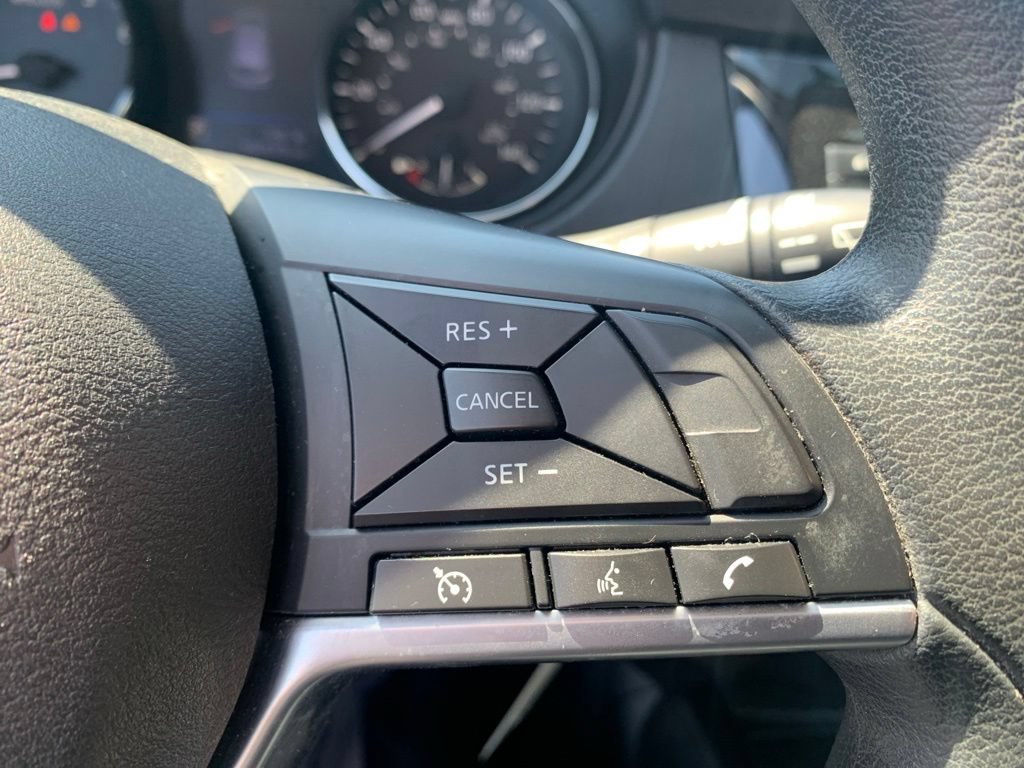 Used 2020 Nissan Rogue Sport S AWD/4WD image 40