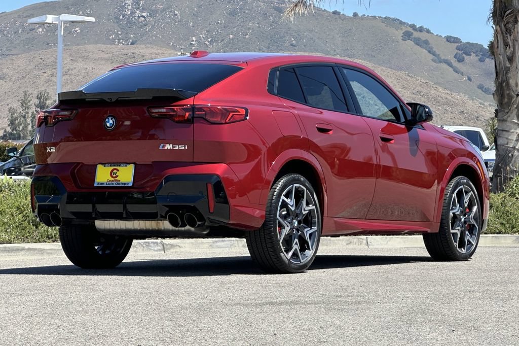 Used 2024 BMW X2 M35i AWD/4WD image 3