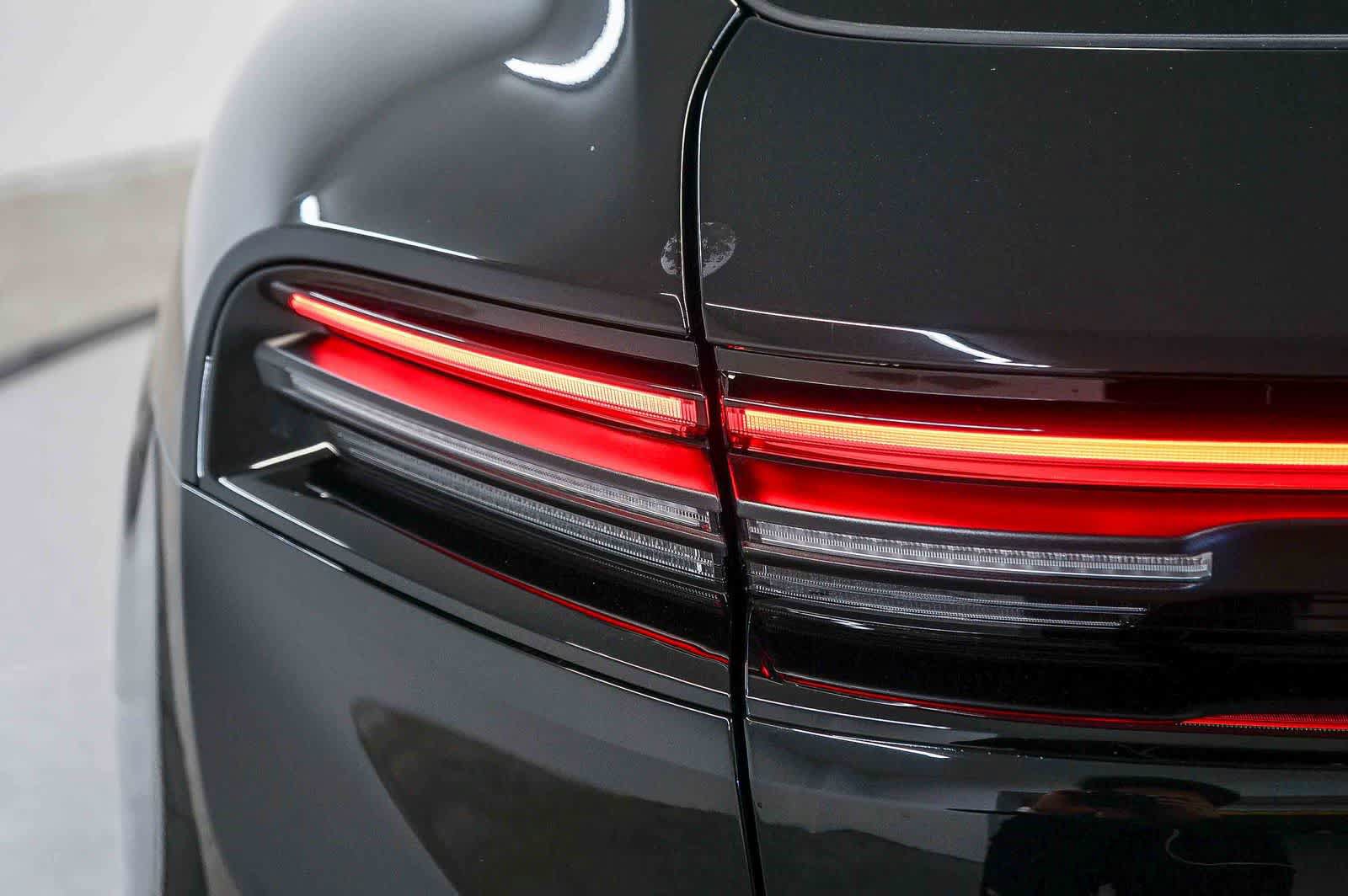 New 2026 Porsche Macan 4S Electric AWD/4WD image 11