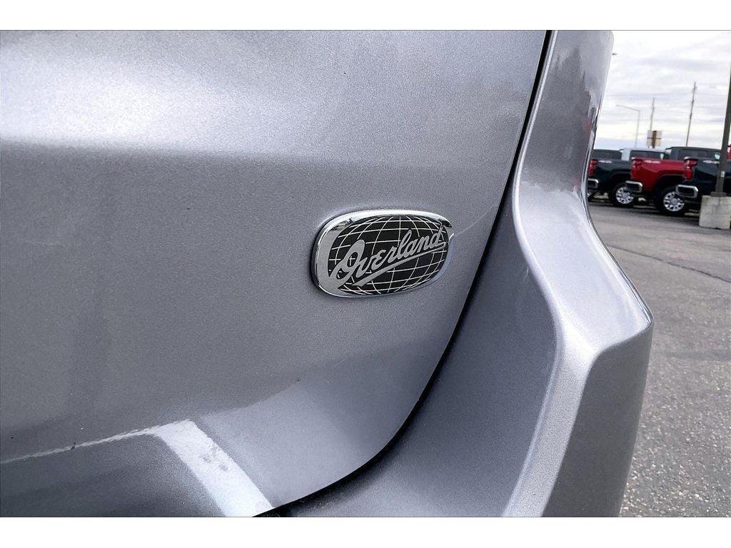 Used 2020 Jeep Grand Cherokee Overland AWD/4WD image 9