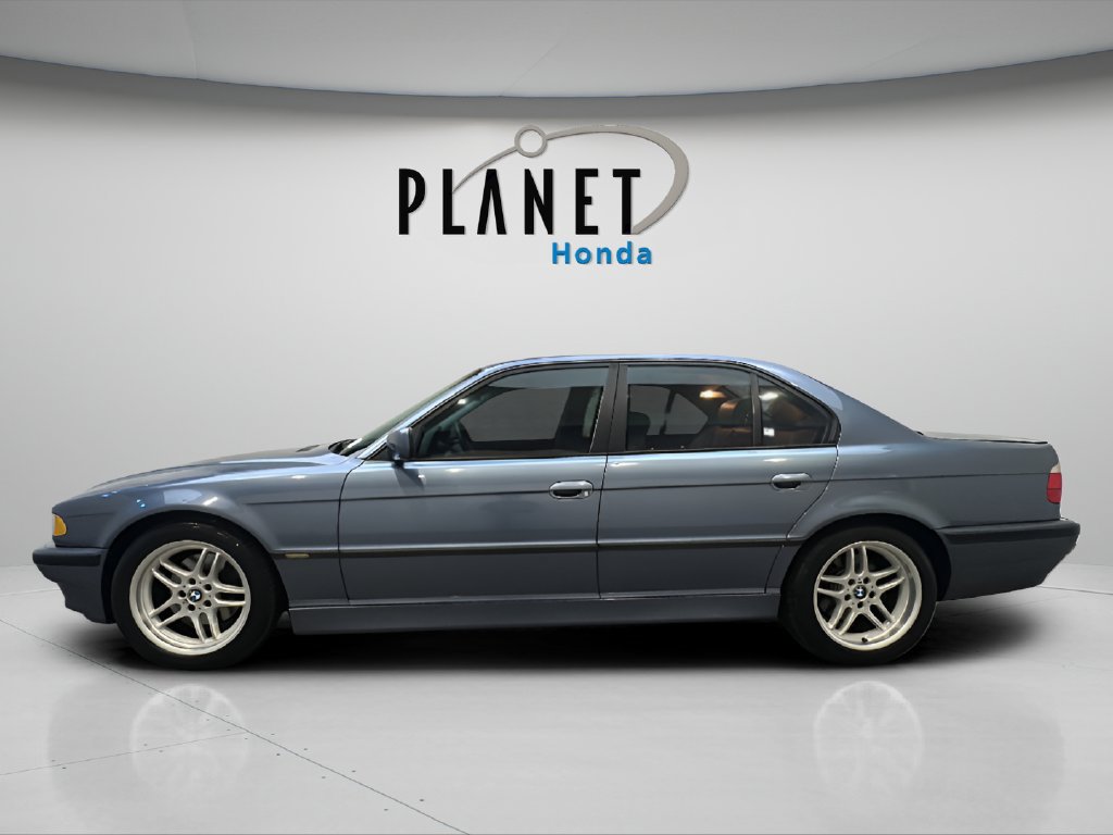 Used 2001 BMW 740i RWD image 6