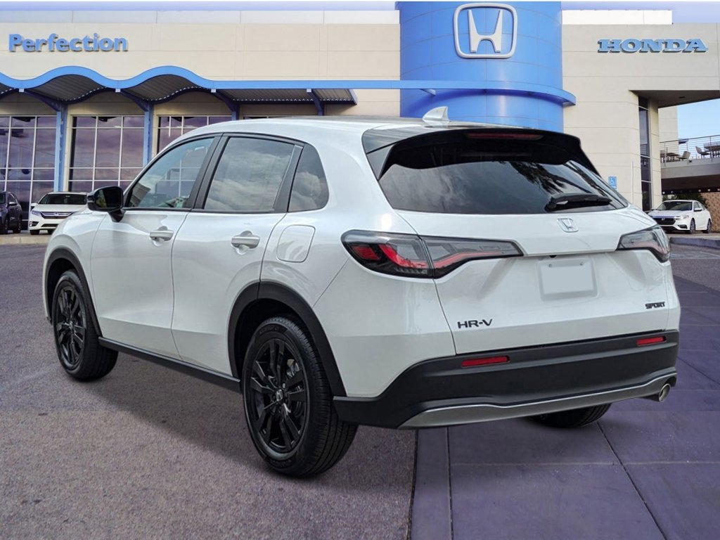 New 2026 Honda HR-V Sport image 2
