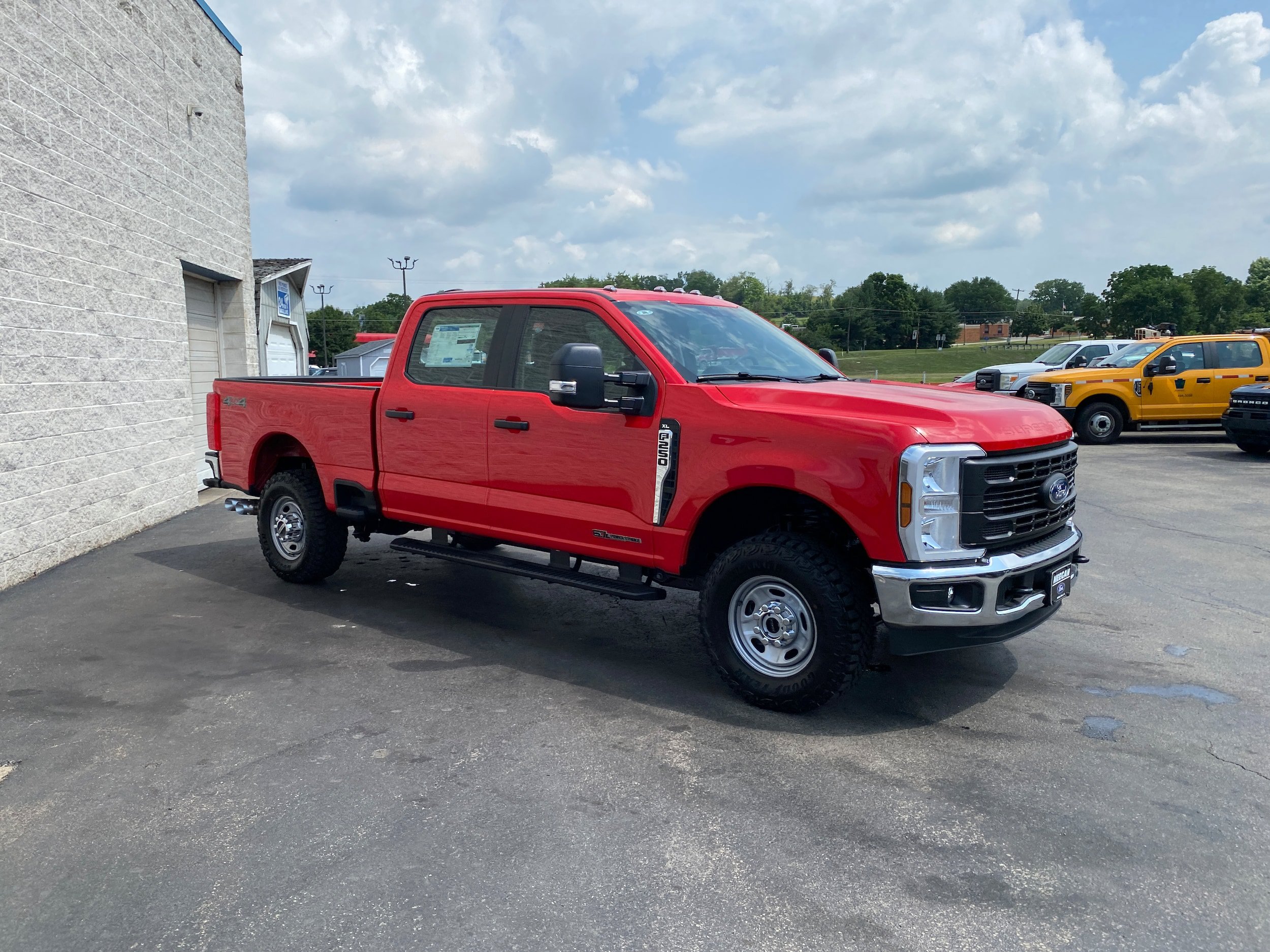 New 2026 Ford F250 XL AWD/4WD image 15
