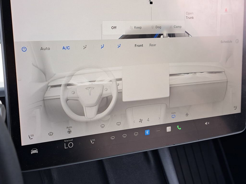 Used 2024 Tesla Model Y Performance image 19