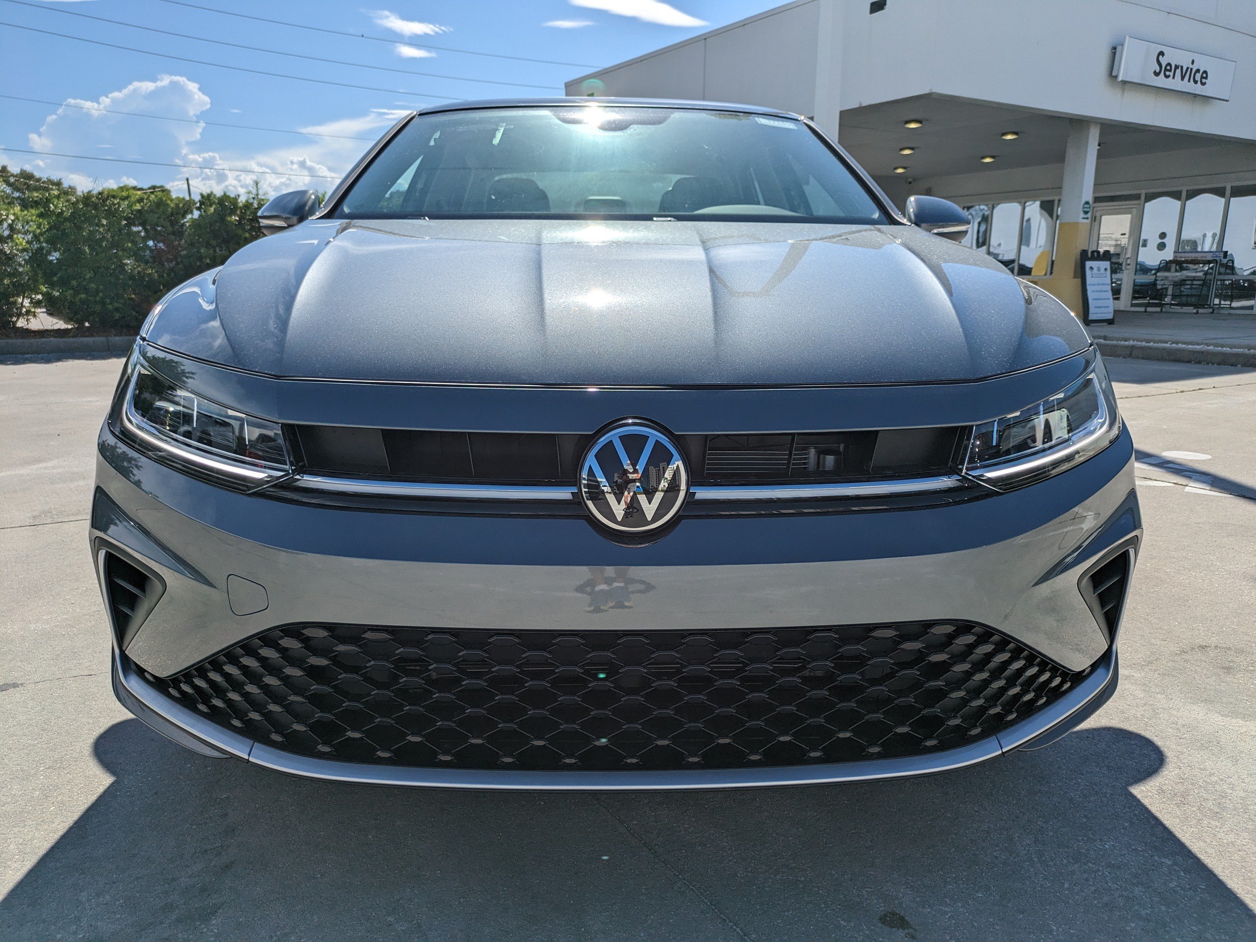 New 2026 Volkswagen Jetta SEL FWD image 9