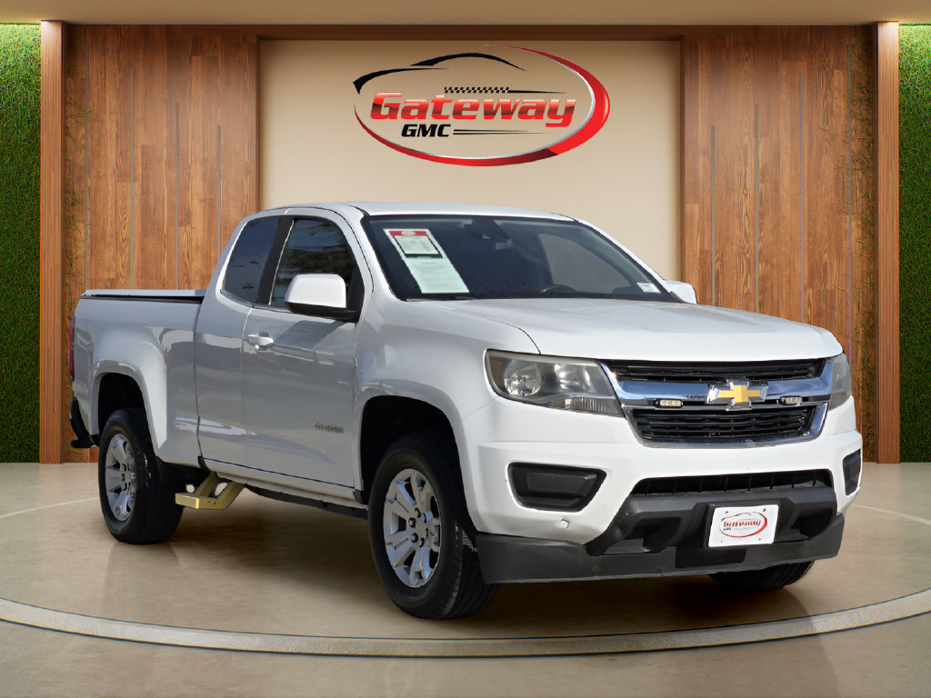Used 2020 Chevrolet Colorado LT w/ Safety Package RWD image 3