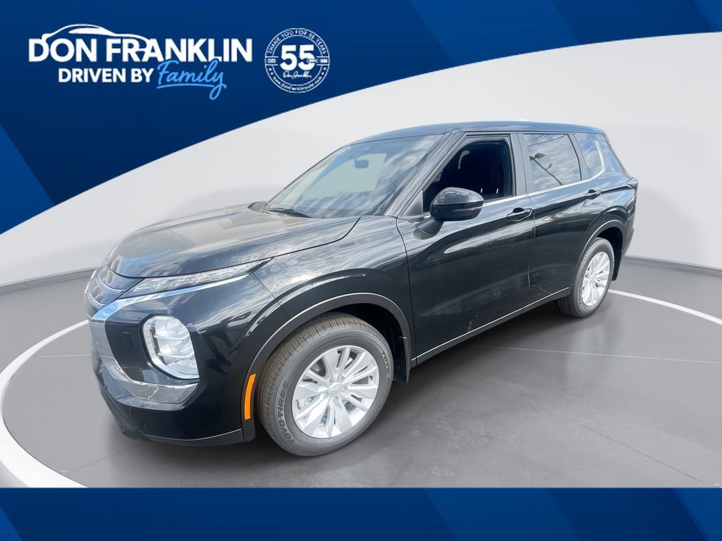 New 2025 Mitsubishi Outlander ES