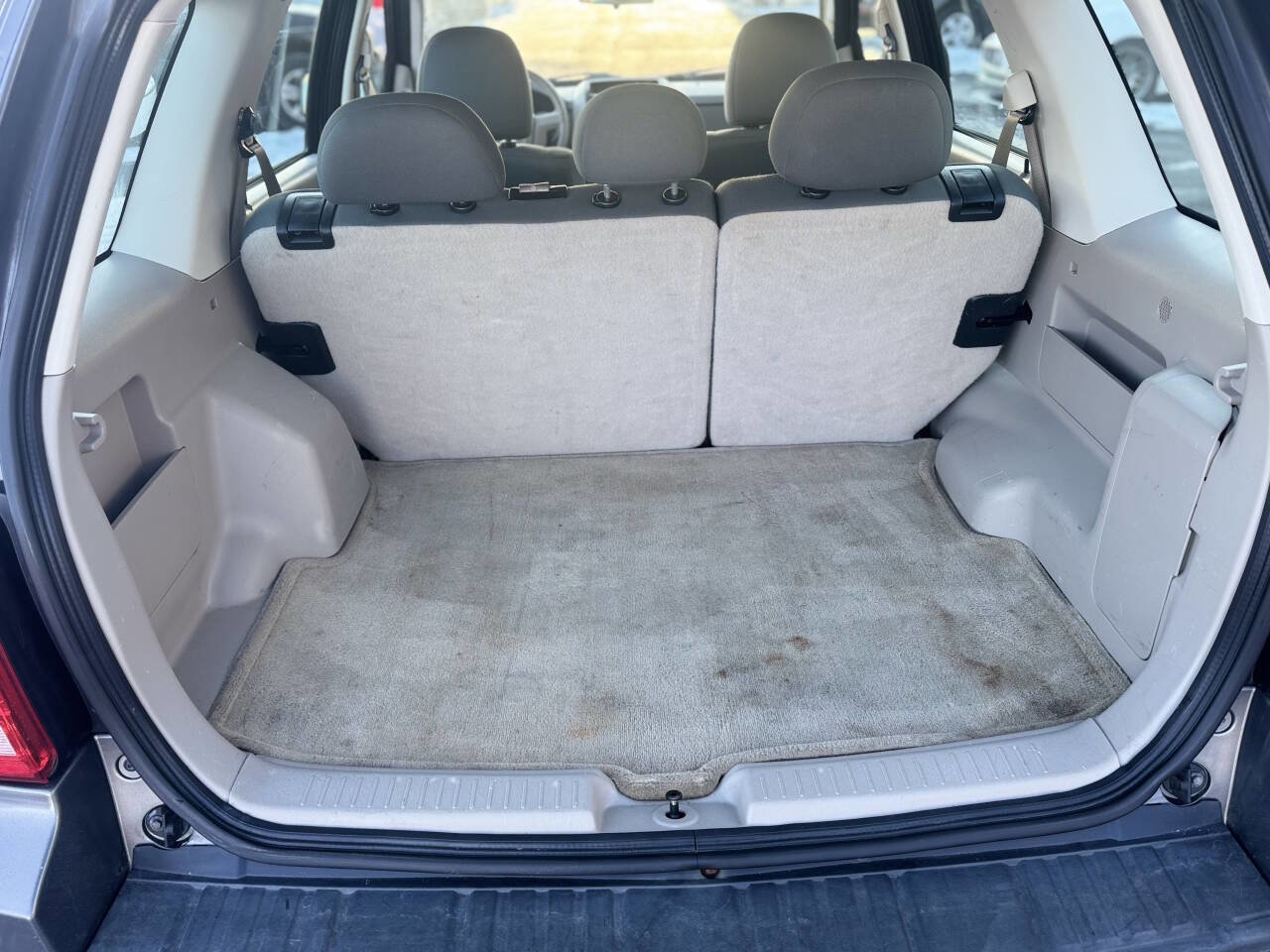 Used 2009 Ford Escape XLS image 13