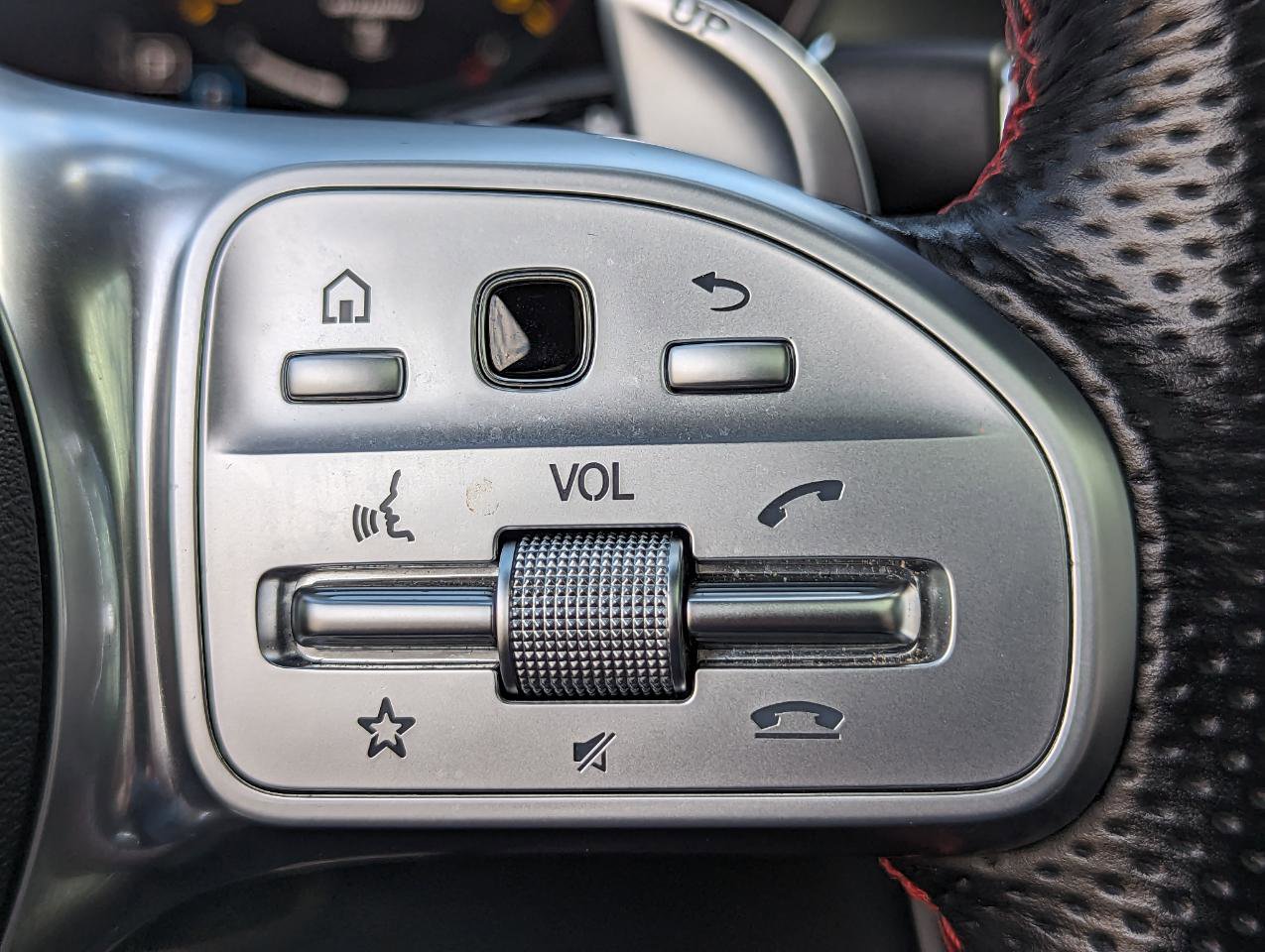 Used 2020 Mercedes-Benz GLC 43 AMG AMG GLC 43 4MATIC SUV image 17