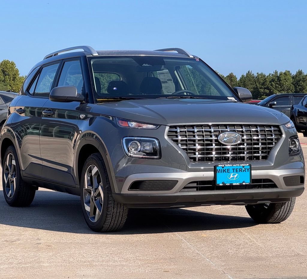 New 2026 Hyundai Venue SEL FWD image 9