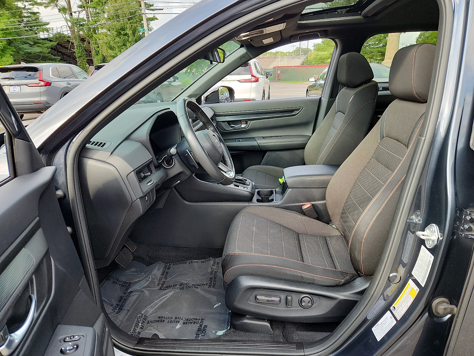 Used 2023 Honda CR-V Sport image 14