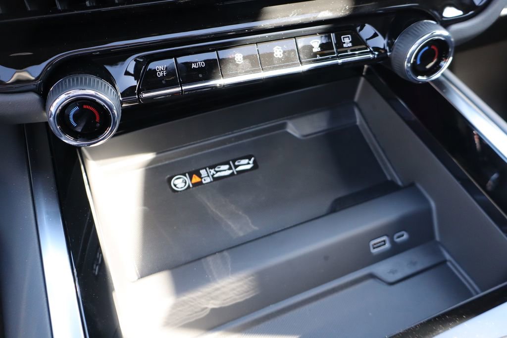 New 2026 Chevrolet Tahoe Z71 w/ Z71 Off-Road Package image 27