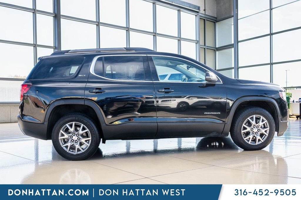Used 2021 GMC Acadia SLT AWD/4WD image 35