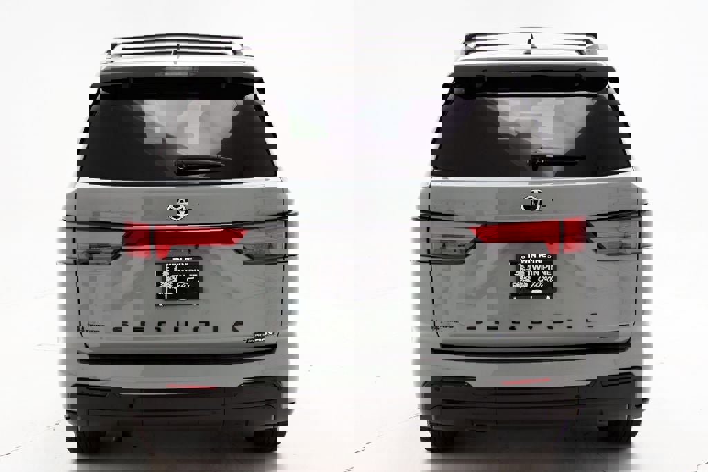 Used 2025 Toyota Sequoia Limited image 8