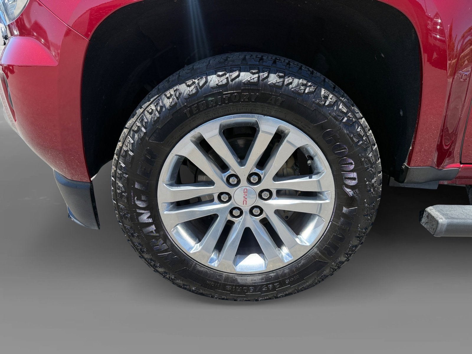 Used 2018 GMC Canyon SLT w/ Driver Alert Package AWD/4WD image 9