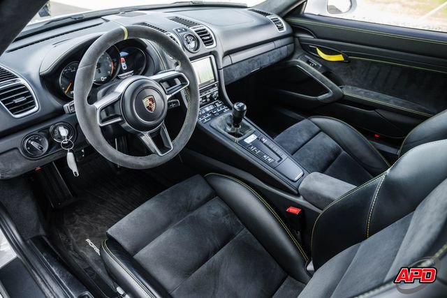 Used 2016 Porsche Cayman GT4 RWD image 2