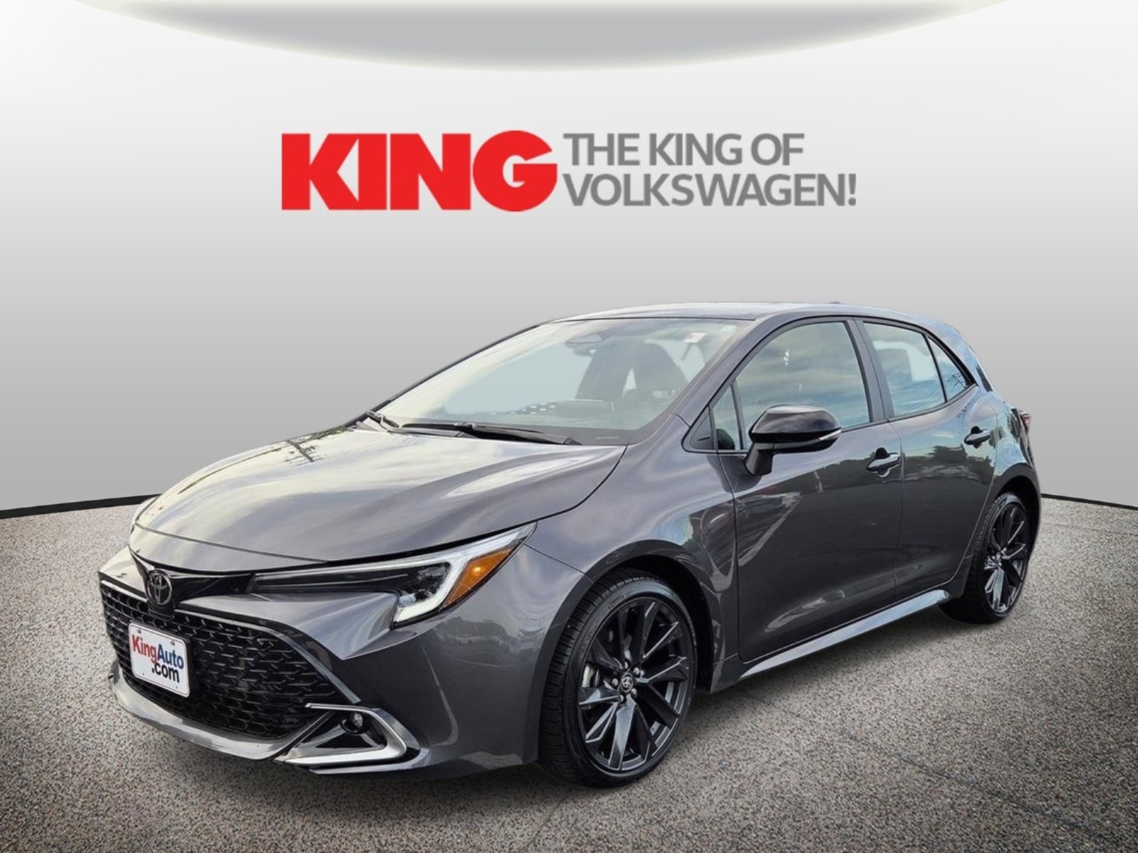 Used 2026 Toyota Corolla XSE FWD image 8