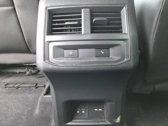 Used 2021 Volkswagen Atlas Cross Sport SEL Premium R-Line image 31