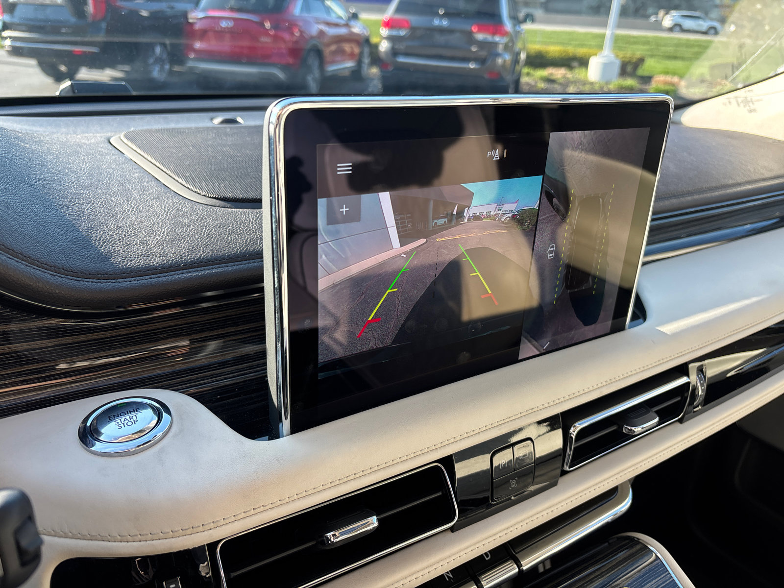 Used 2024 Lincoln Aviator Black Label w/ Jet Package image 20