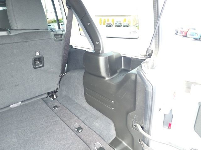 Used 2024 Jeep Wrangler Sport S image 49