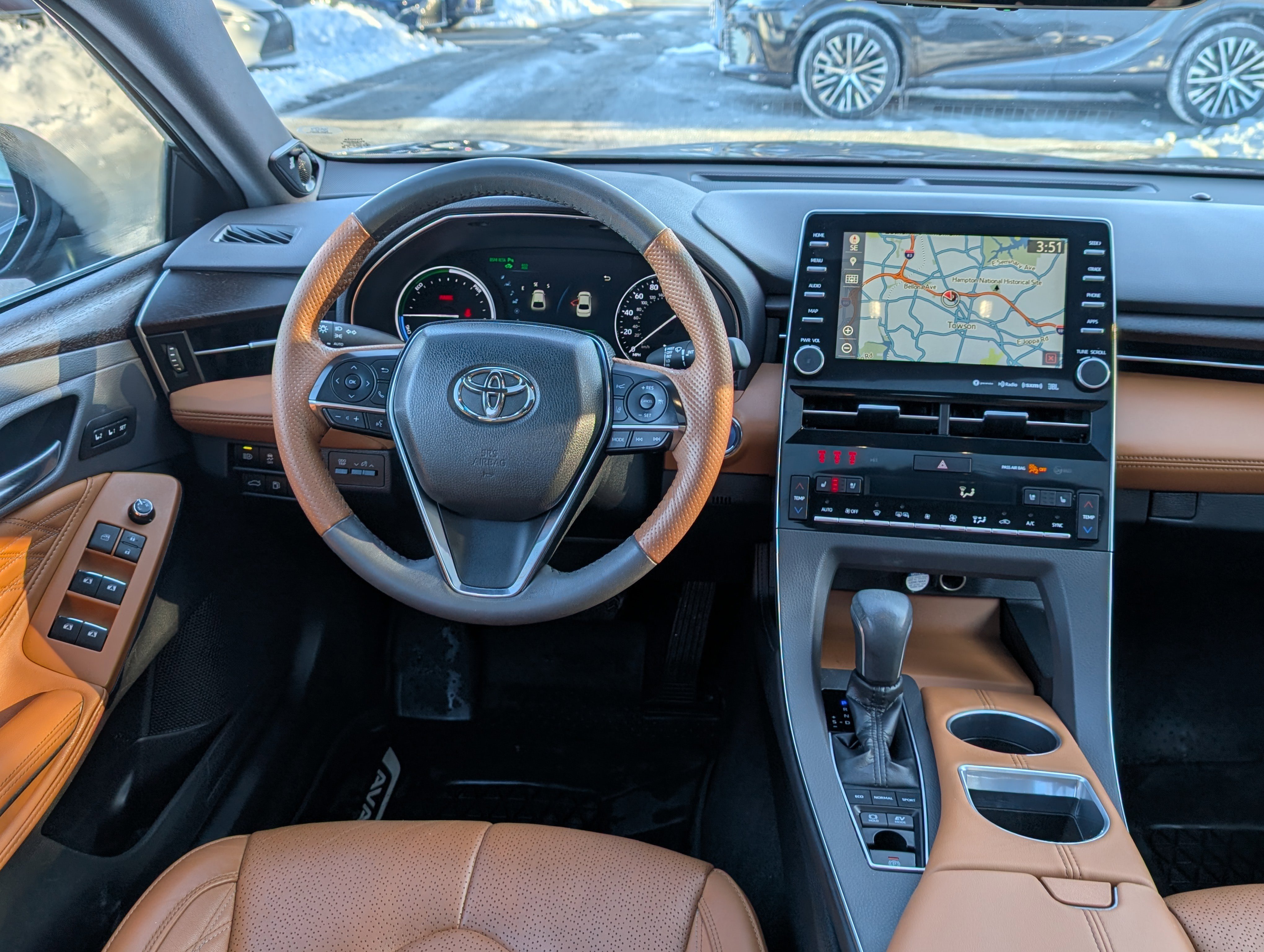 Used 2019 Toyota Avalon Limited w/ Advanced Safety Package image 17