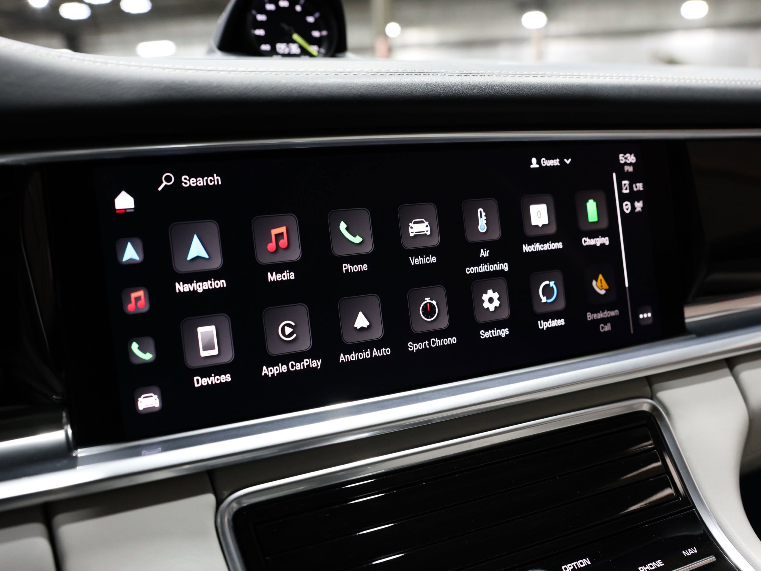 Used 2023 Porsche Panamera Turbo S image 59