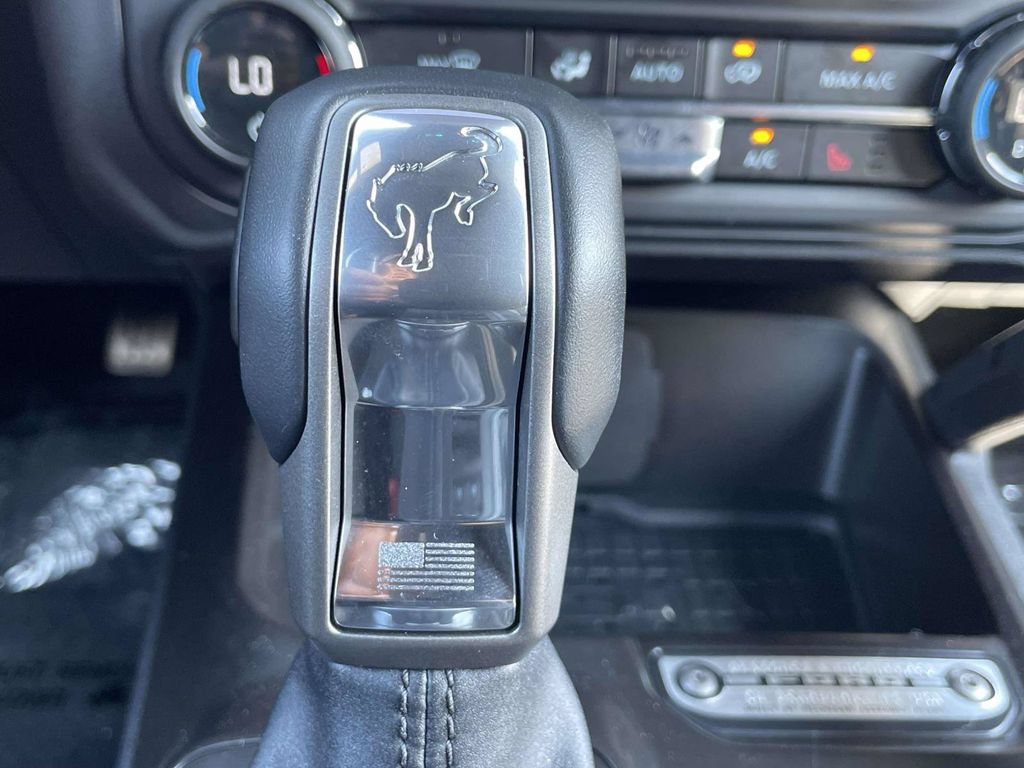 Used 2024 Ford Bronco Wildtrak AWD/4WD image 39