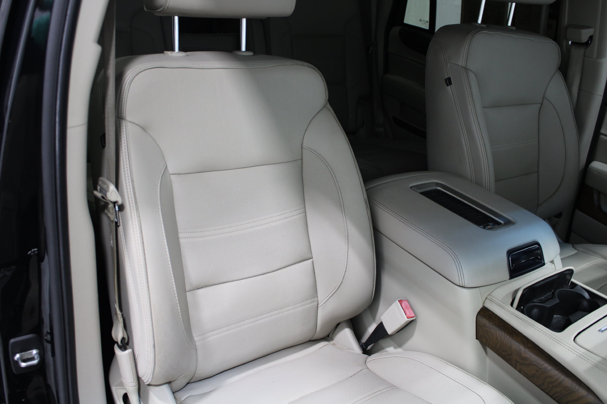 Used 2019 GMC Yukon Denali w/ Denali Ultimate Package AWD/4WD image 30