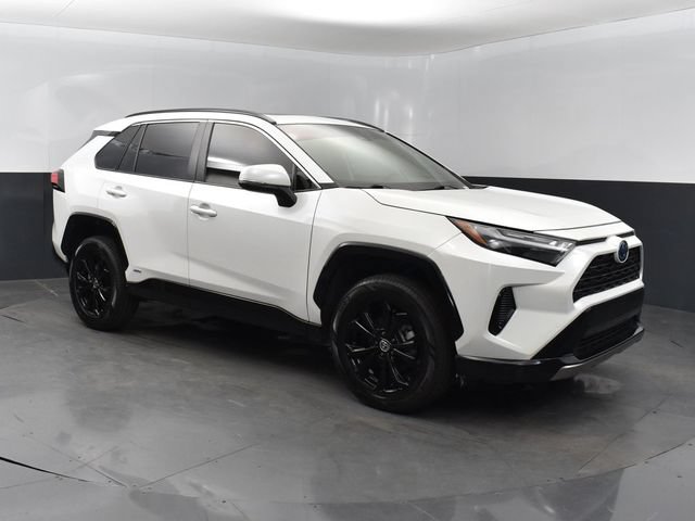 Used 2023 Toyota RAV4 SE w/ Convenience Package AWD/4WD image 26