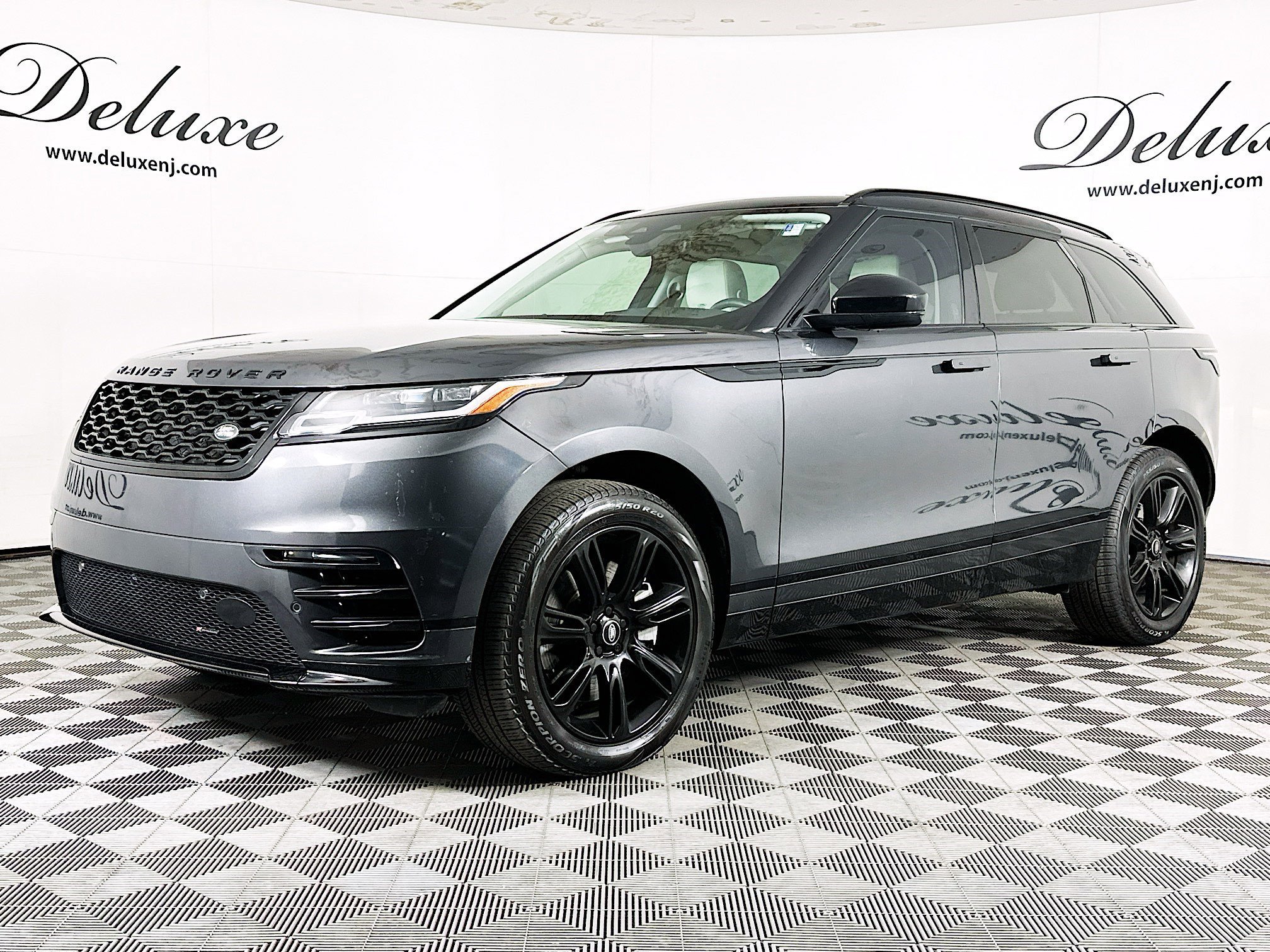 Used 2023 Land Rover Range Rover Velar R-Dynamic S AWD/4WD image 3