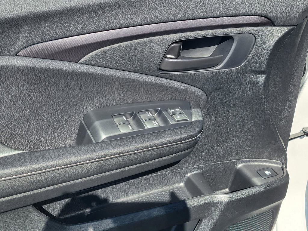 New 2026 Honda Ridgeline Sport image 25