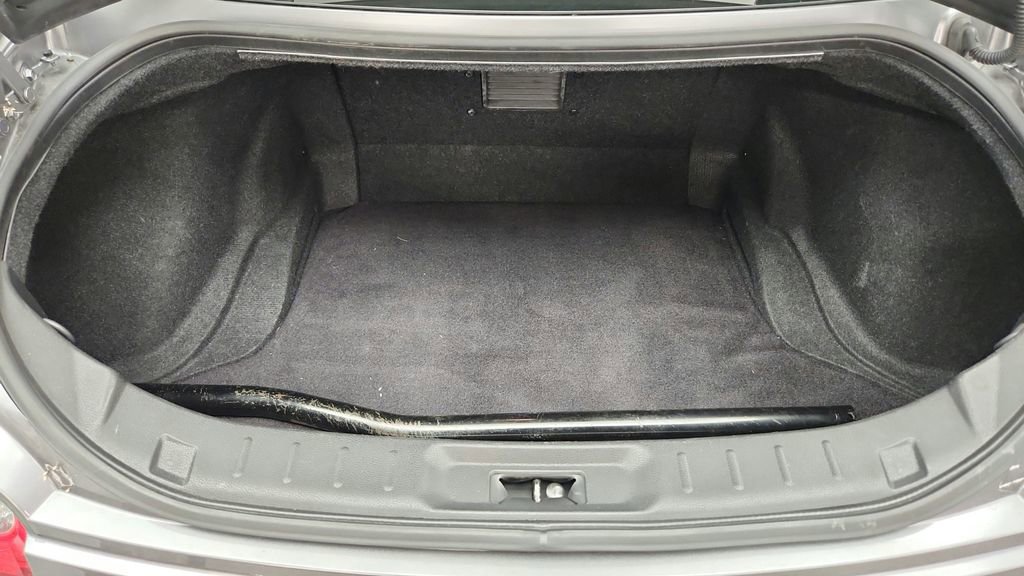 Used 2011 Nissan GT-R Premium AWD/4WD image 37