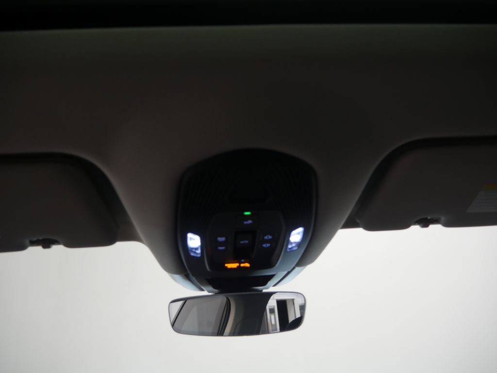 Certified 2024 Porsche Cayenne image 39