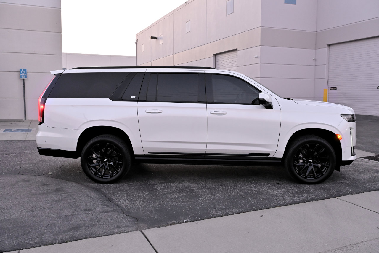 Used 2021 Cadillac Escalade ESV Sport w/ Driver Assist Tech Package image 7