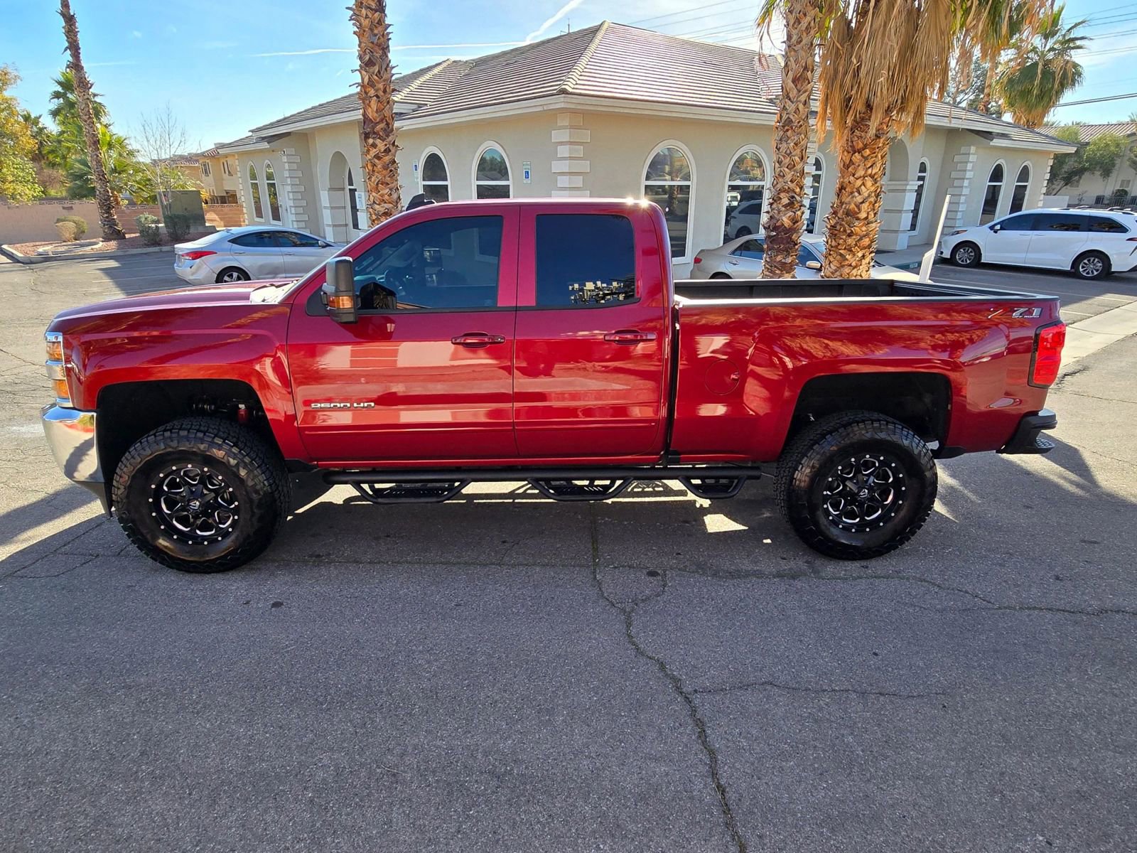 Used 2018 Chevrolet Silverado 2500 LT w/ All Star Edition image 4