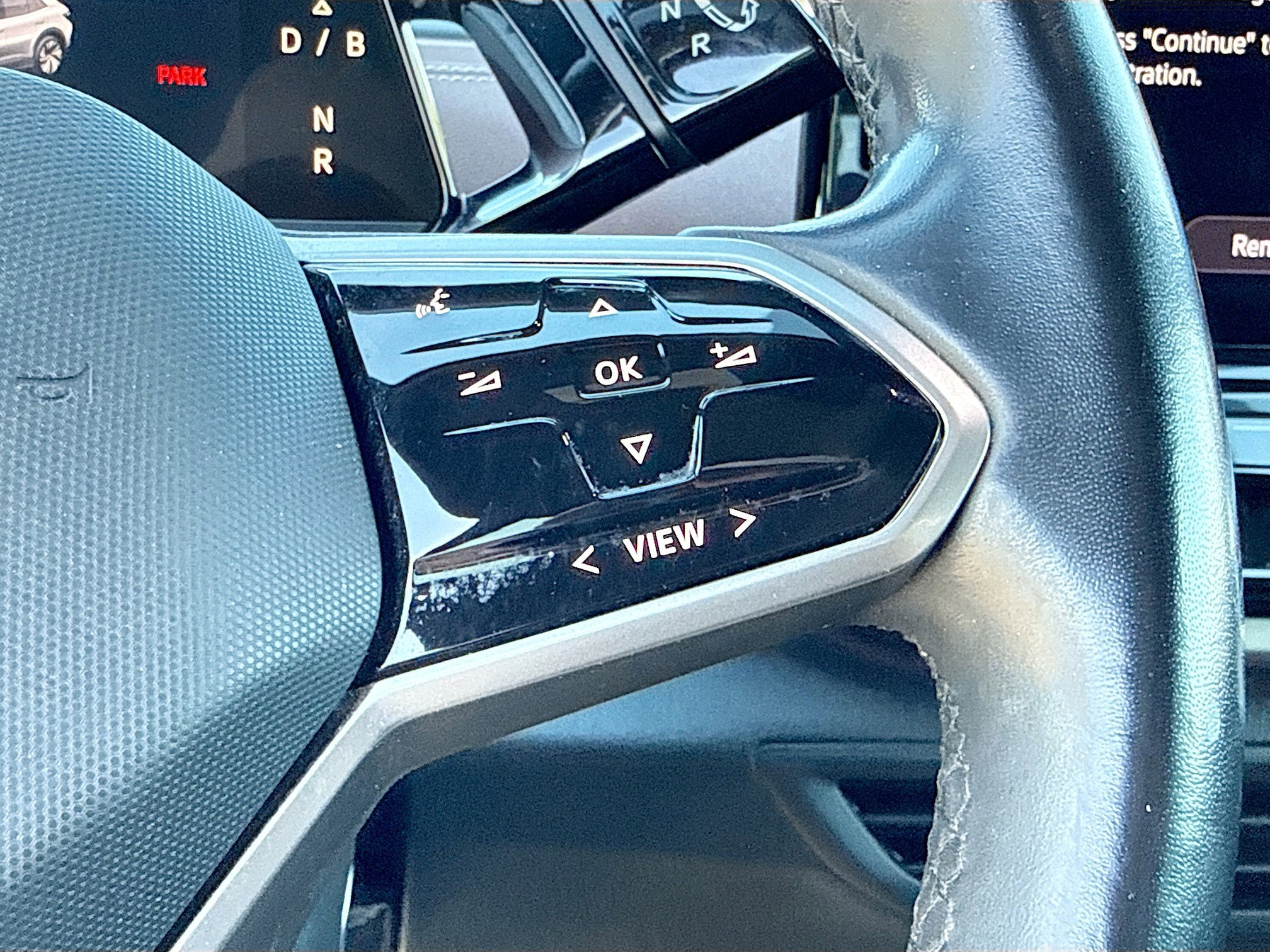 Used 2022 Volkswagen ID.4 Pro S image 37