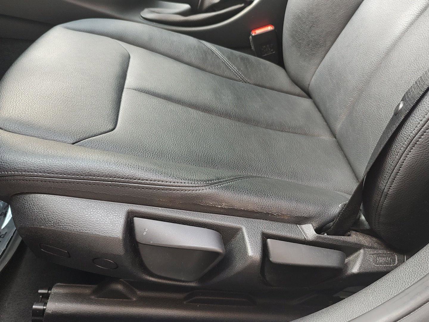 Used 2016 BMW 320i xDrive Sedan image 3