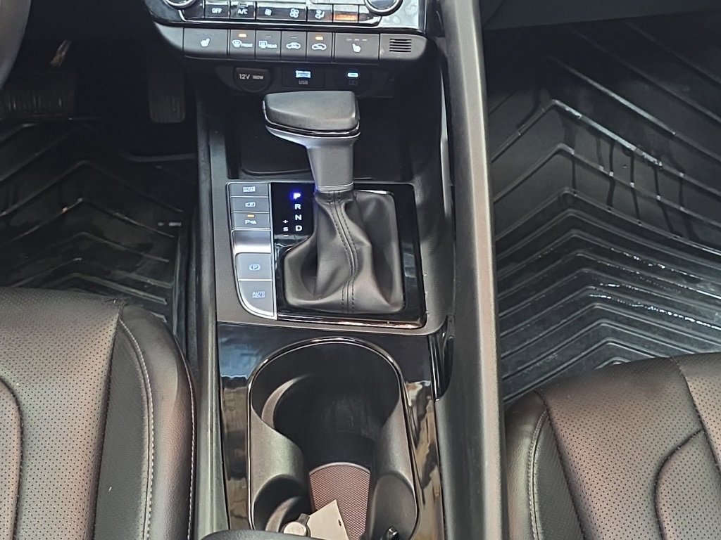 Certified 2024 Hyundai Elantra Limited image 22