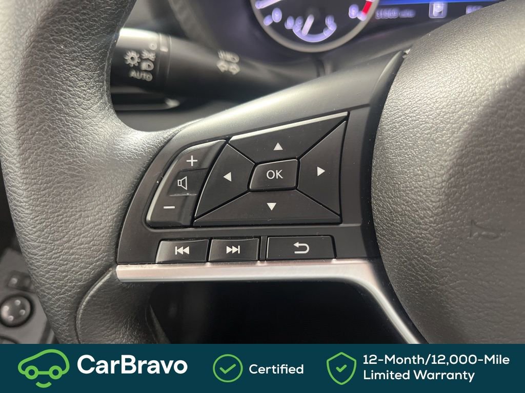 Used 2025 Nissan Sentra SV image 29