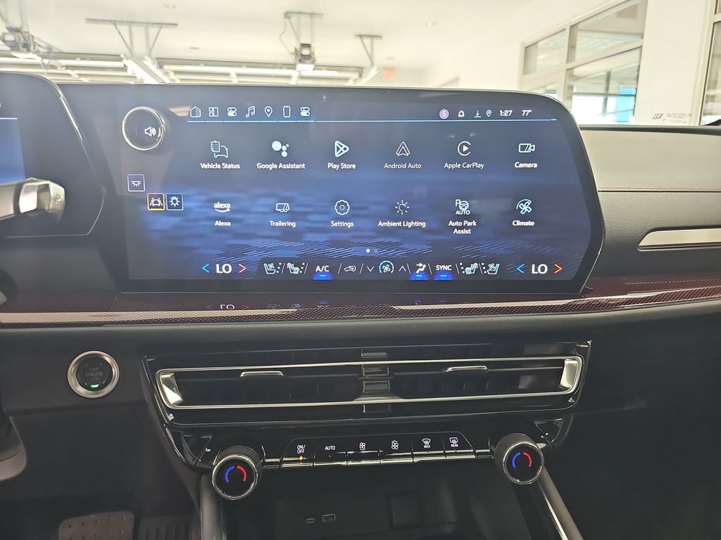 Certified 2024 Chevrolet Traverse RS w/ LPO, Floor Liner Package AWD/4WD image 27