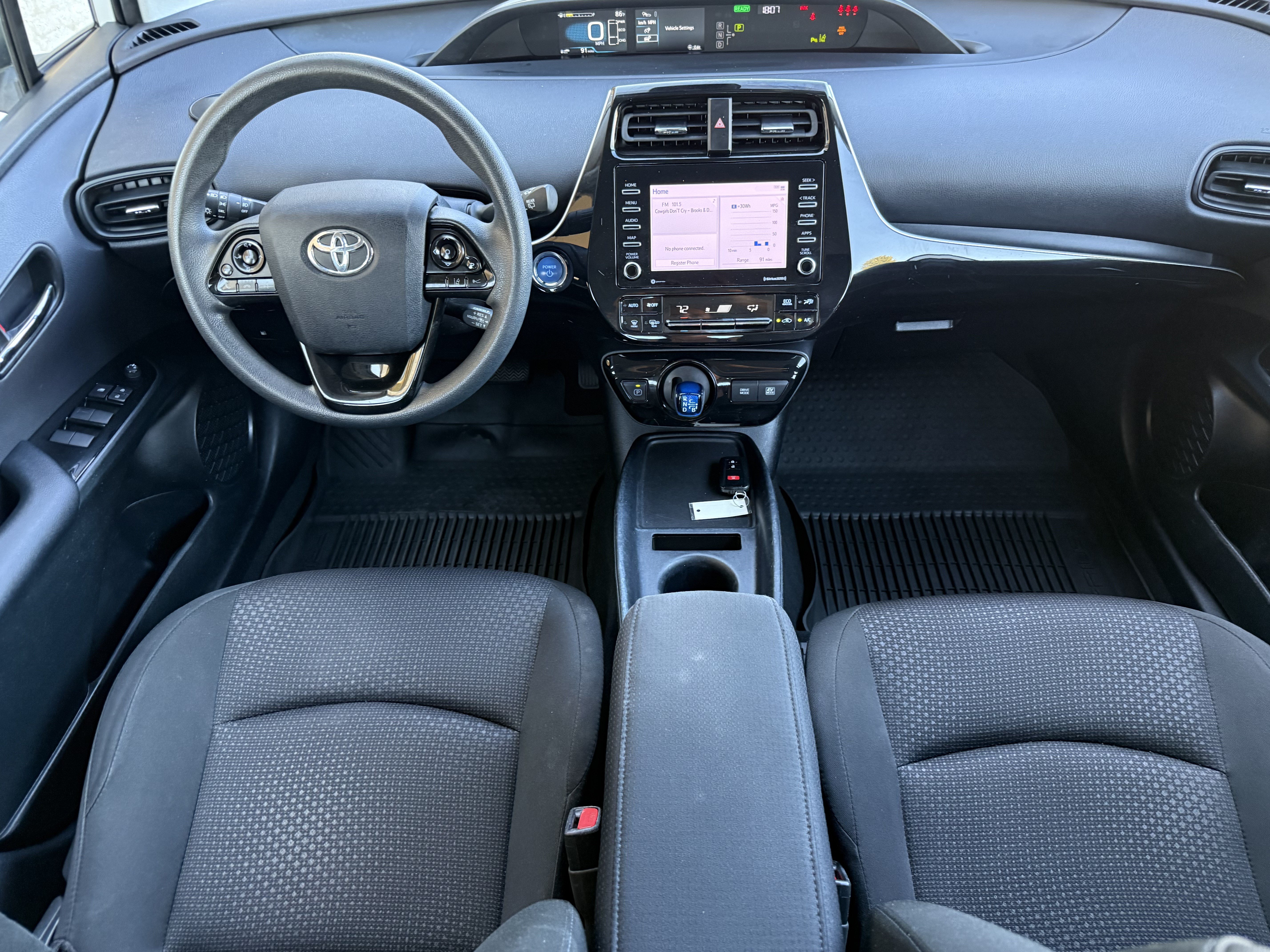 Used 2022 Toyota Prius LE AWD/4WD image 19