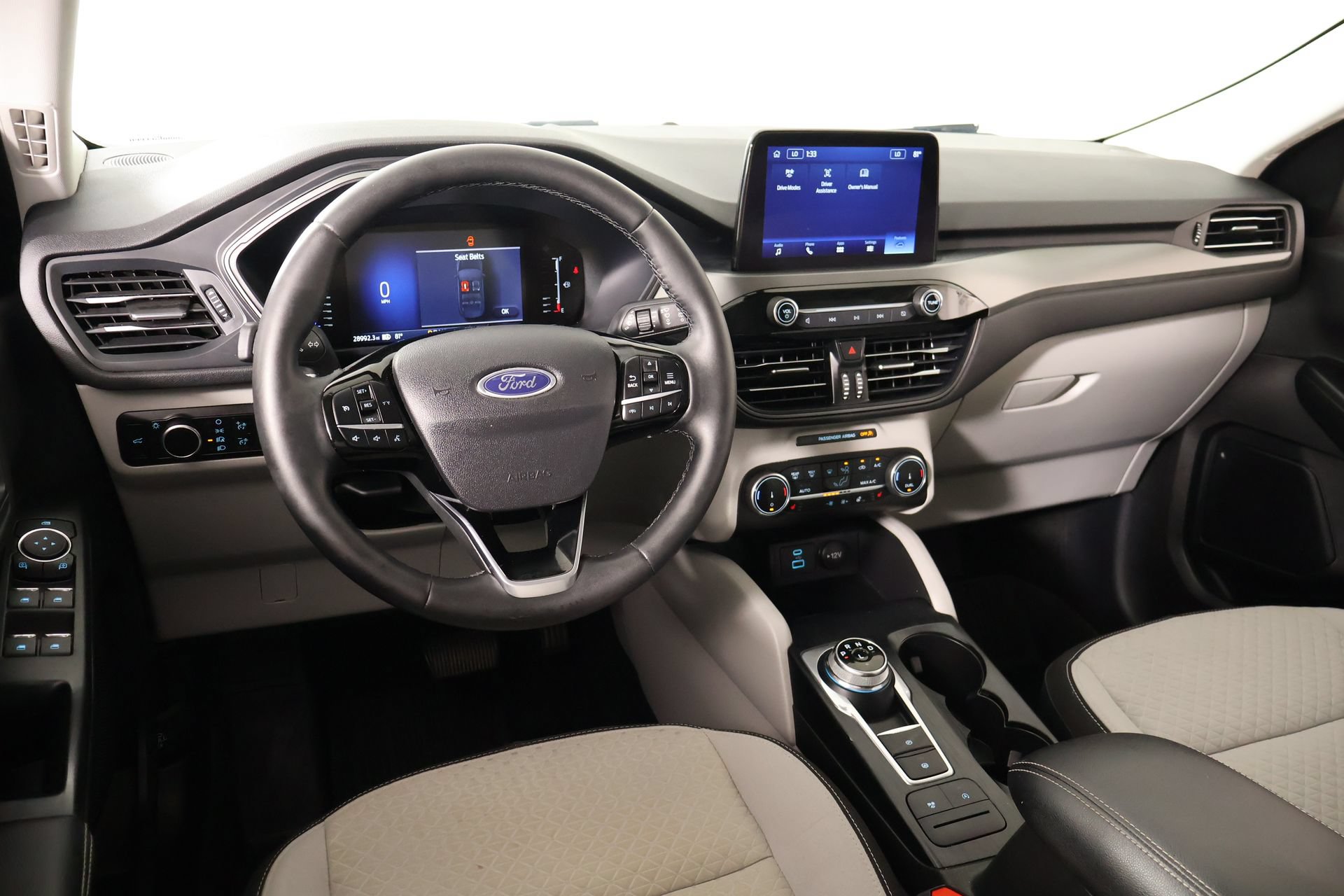 Used 2023 Ford Escape Active w/ Cold Weather Package FWD image 2
